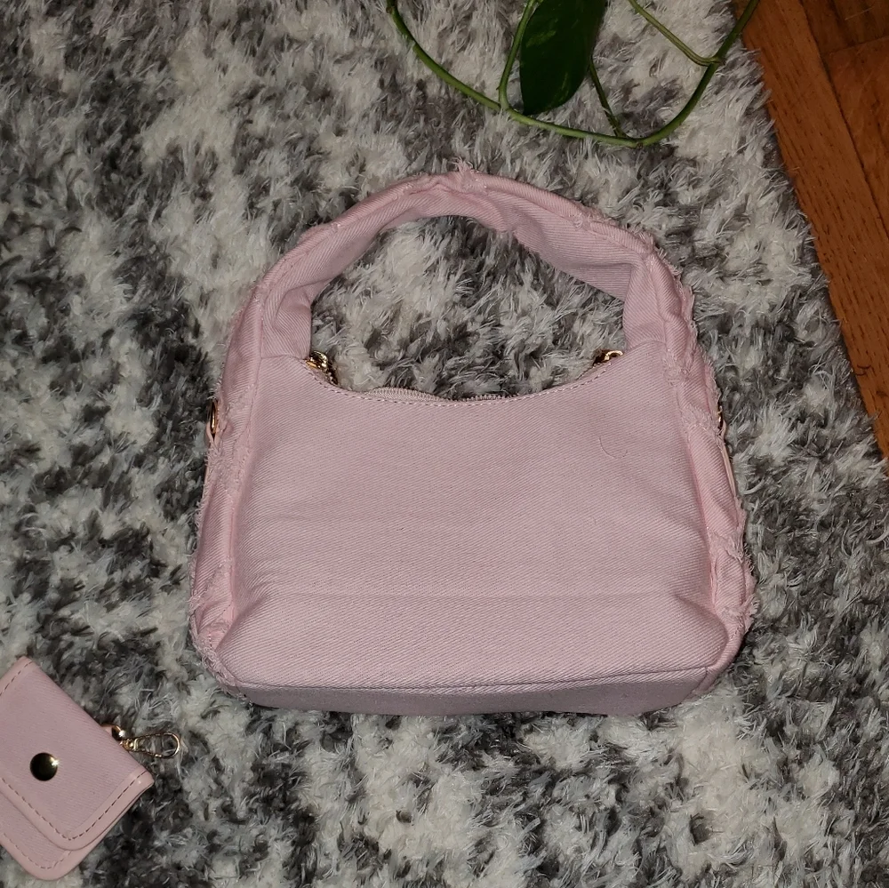 Argyle Pattern Raw Hem Shoulder Bag - Picture 7 of 9